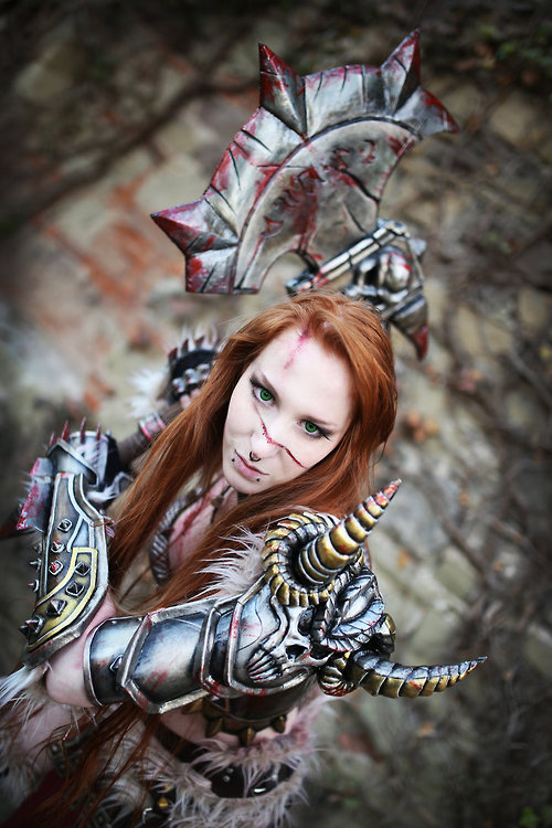 Diablo 3 – Barbarian Cosplay by Emily Rosa, photo by Martin Hola